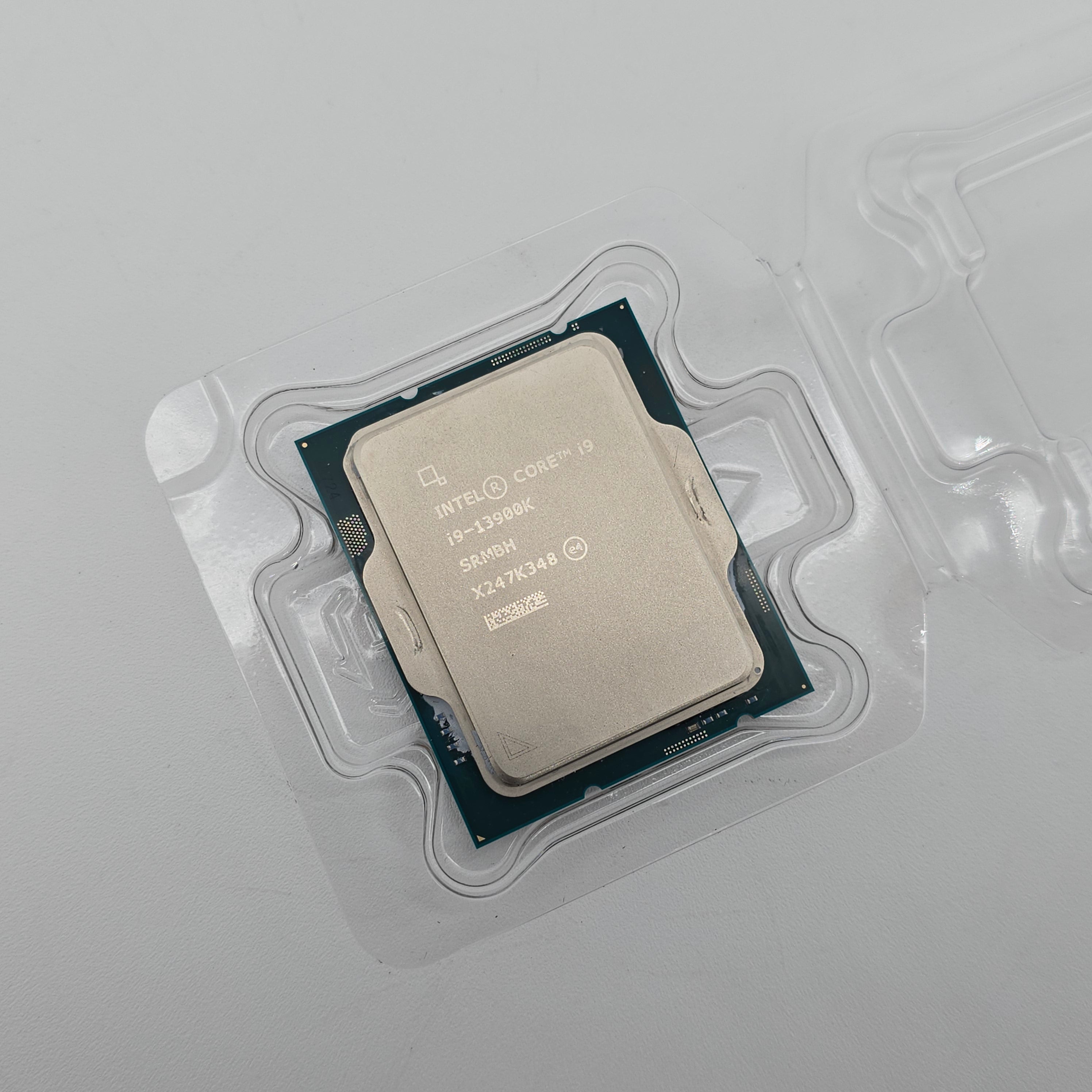 Intel i9-13900K Desktop Processor CPU, 24 Core 5.8GHz w/ Integrated Graphics, Unlocked