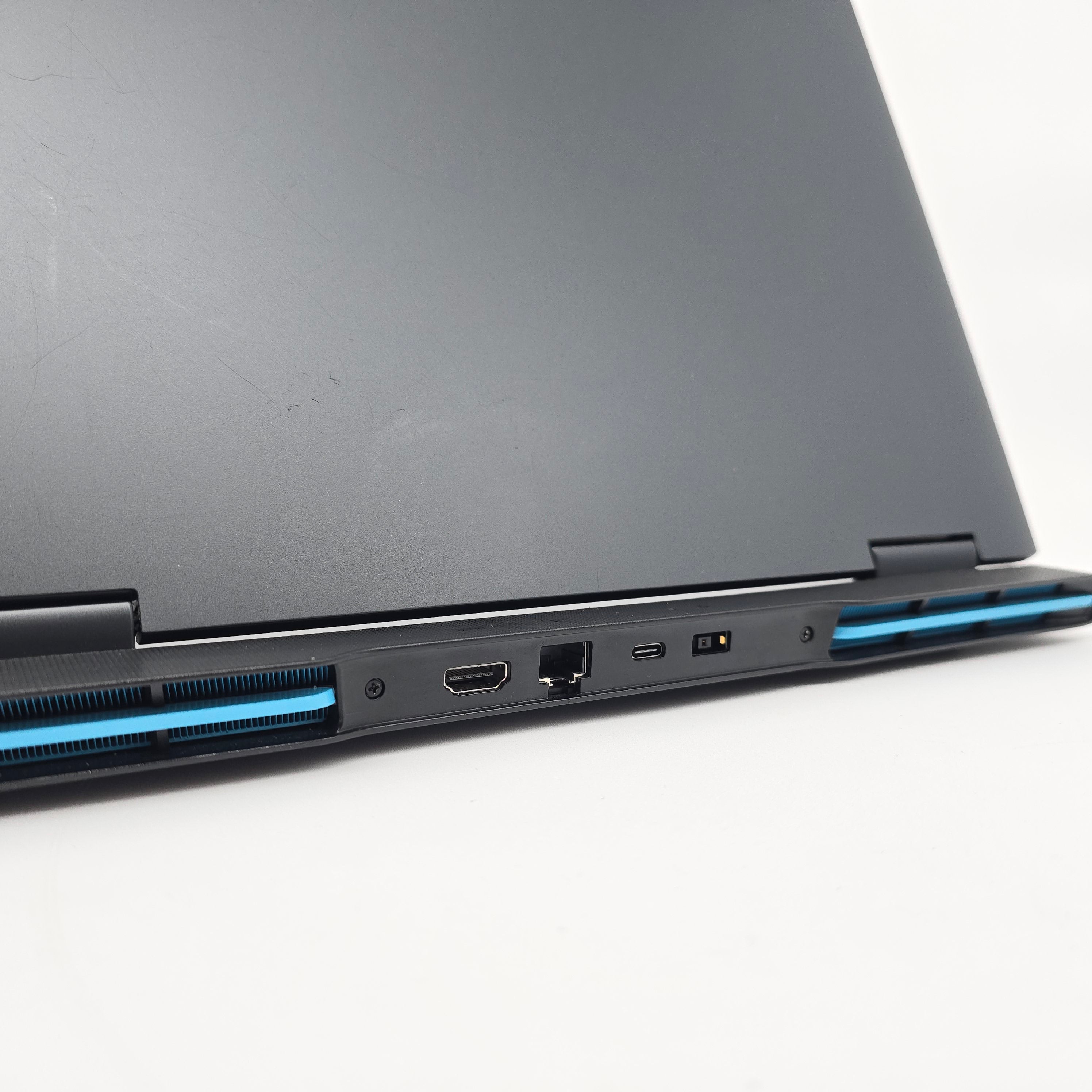 Lenovo Ideapad Gaming 3, Ryzen 6600H, RTX 3050, 15.6" 120Hz Gaming Laptop