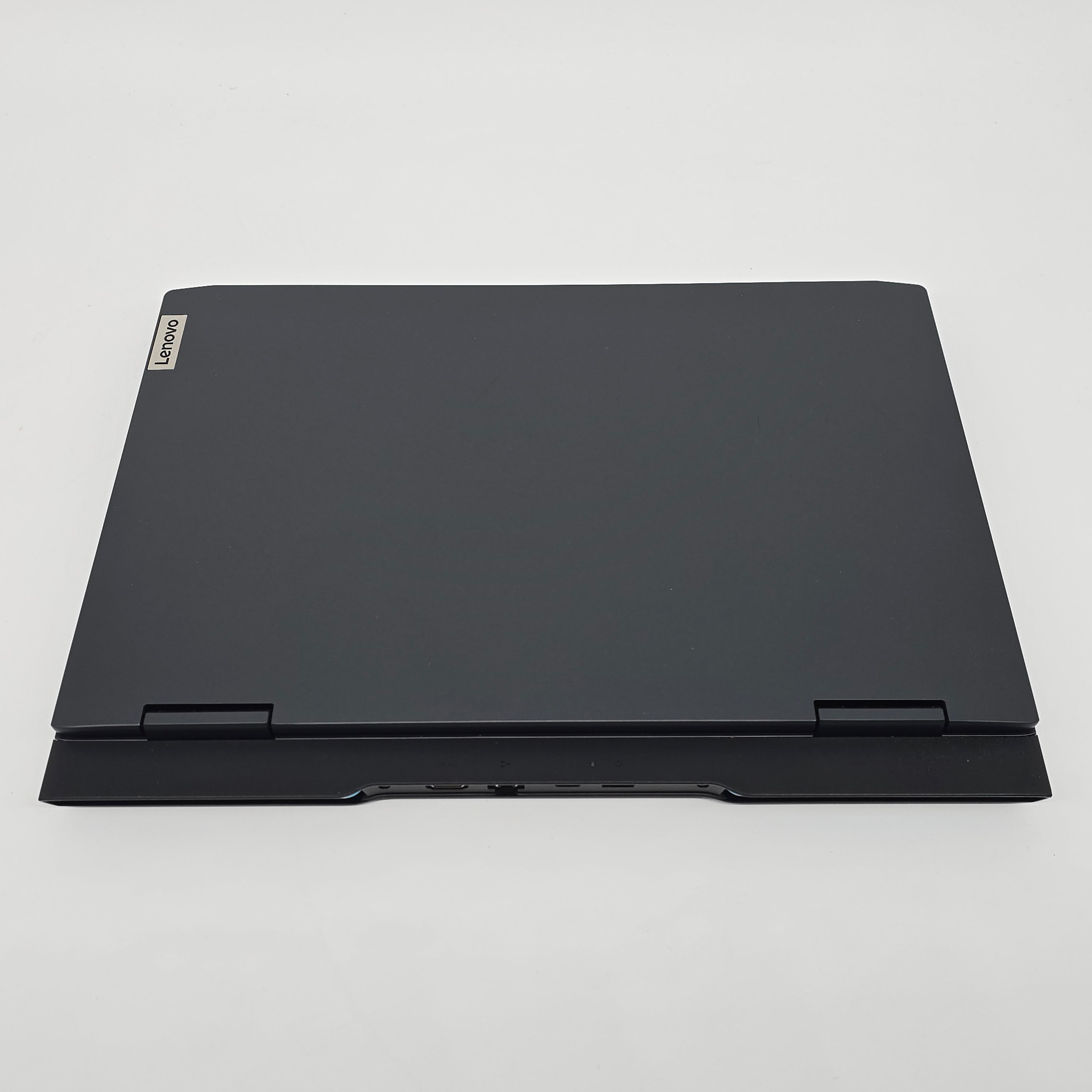 Lenovo Ideapad Gaming 3, Ryzen 6600H, RTX 3050, 15.6" 120Hz Gaming Laptop