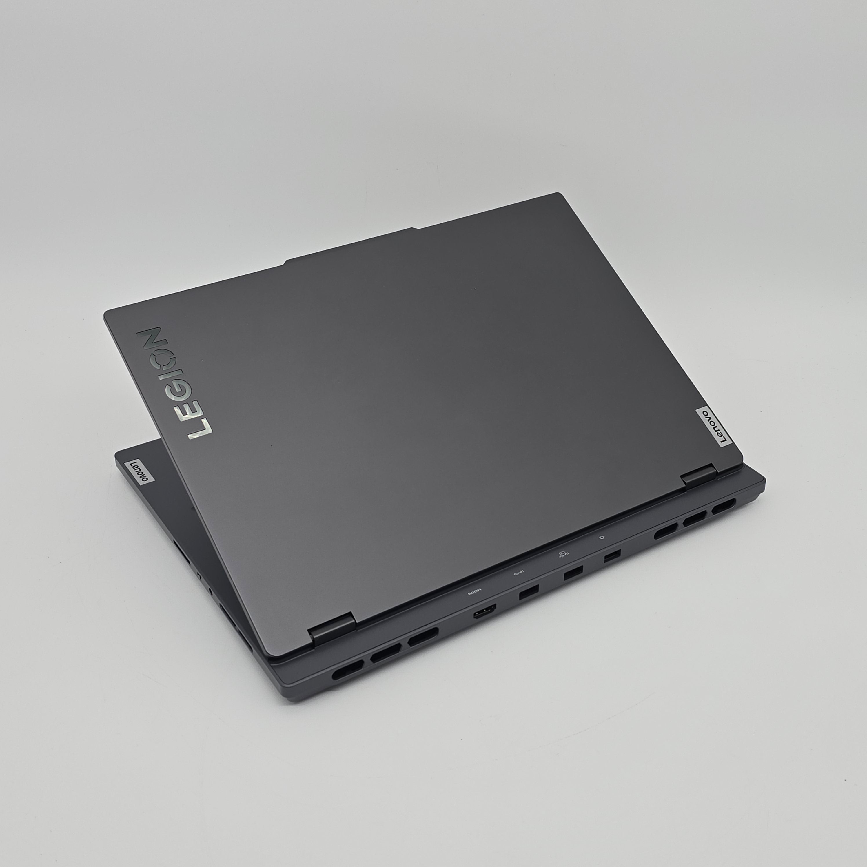Lenovo Legion Slim 5 OLED Gen 8, RTX 4060, Ryzen 7 7840HS, 16GB DDR5, 120Hz Gaming Laptop