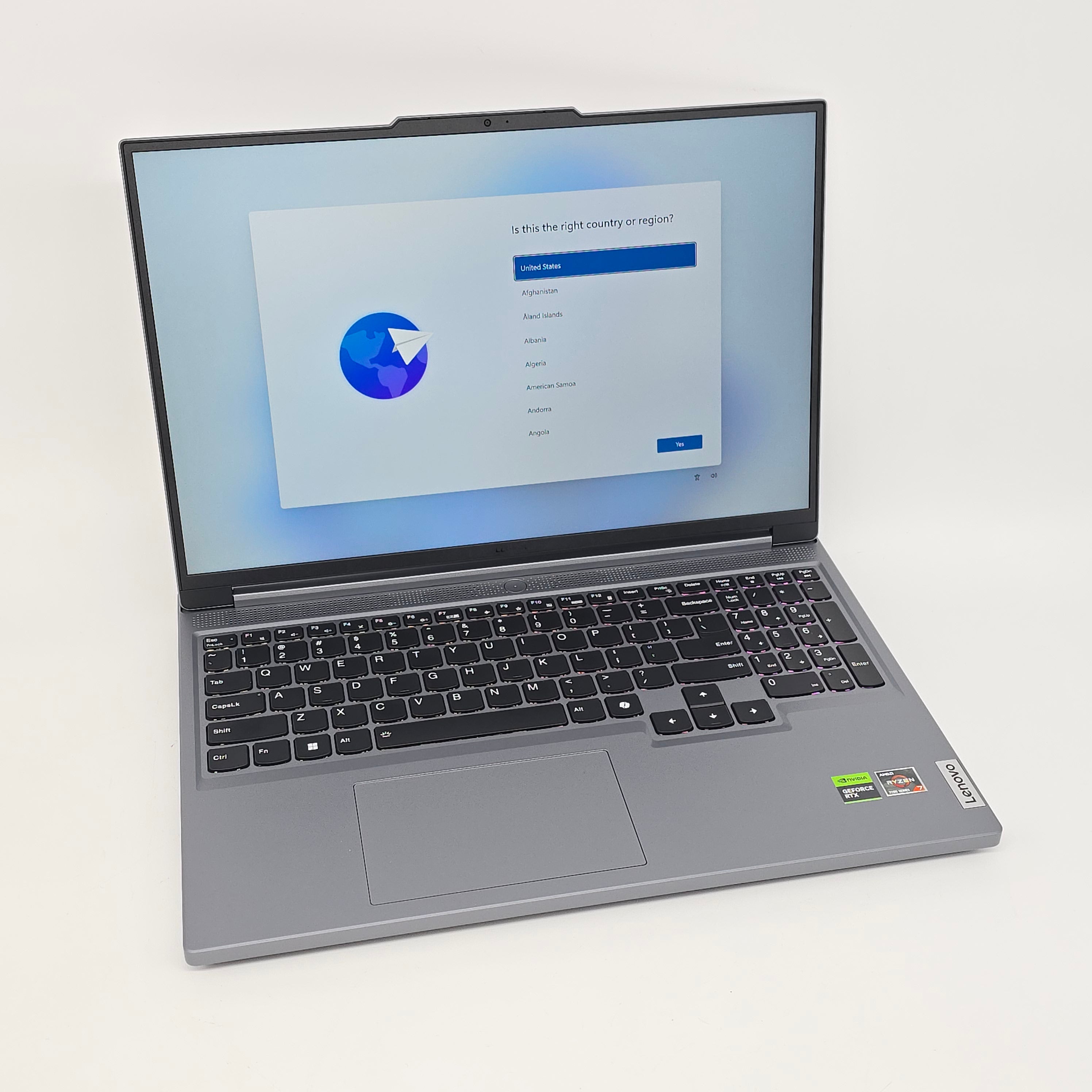 Lenovo Legion Slim 5, RTX 4070, Ryzen 7 7435HS, 32GB DDR5, QHD+ Gaming Laptop 165Hz