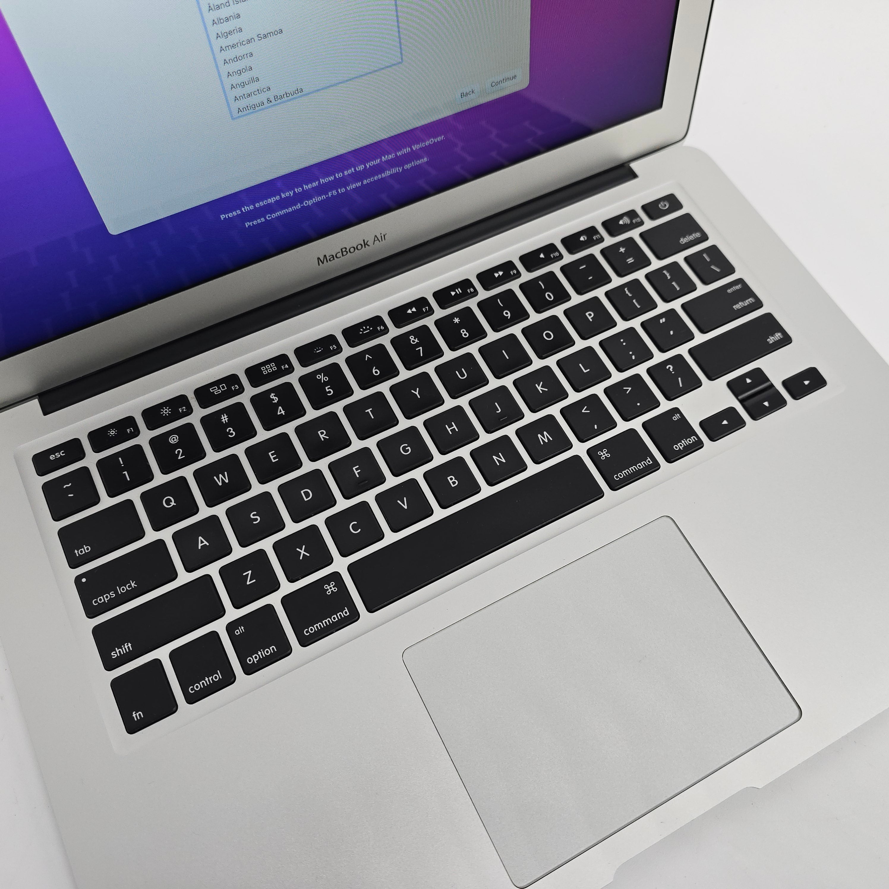 Macbook Air 13" 2017, Intel i5, 128GB, 8GB RAM, Apple Laptop