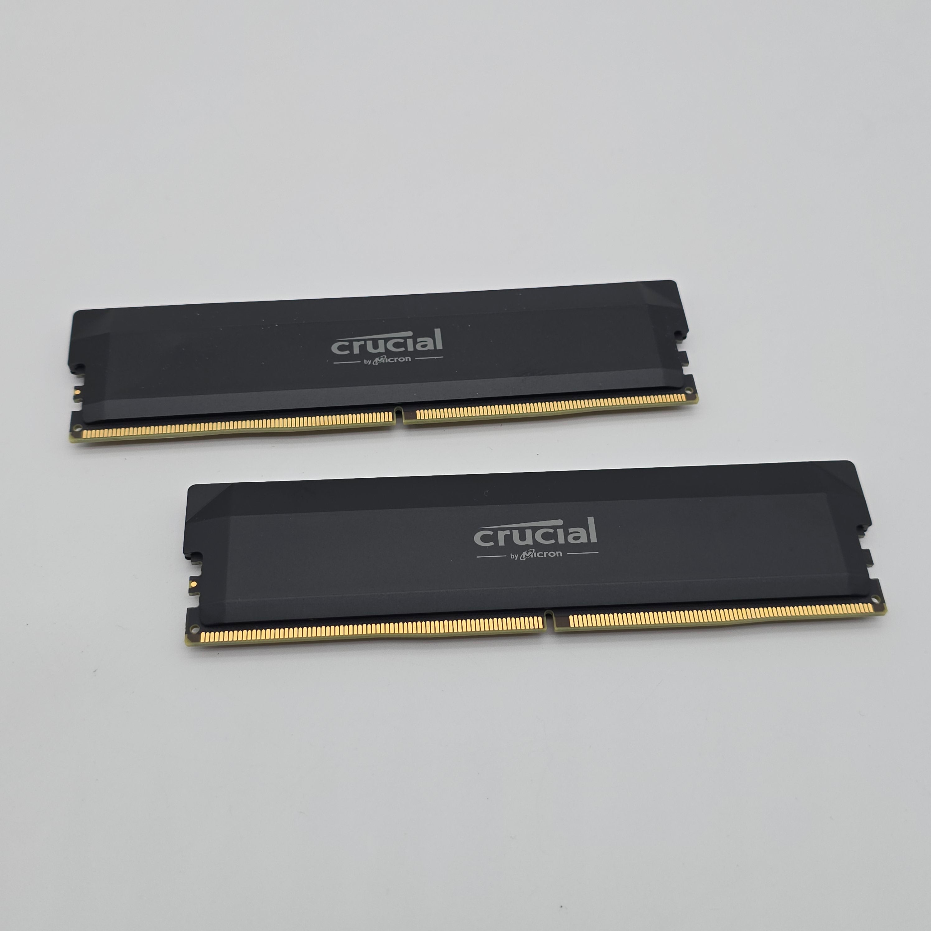 Micron Crucial DDR5 Pro 32GB DDR5, 6400MHz, CL38, Desktop Gaming Memory RAM (2x16GB)