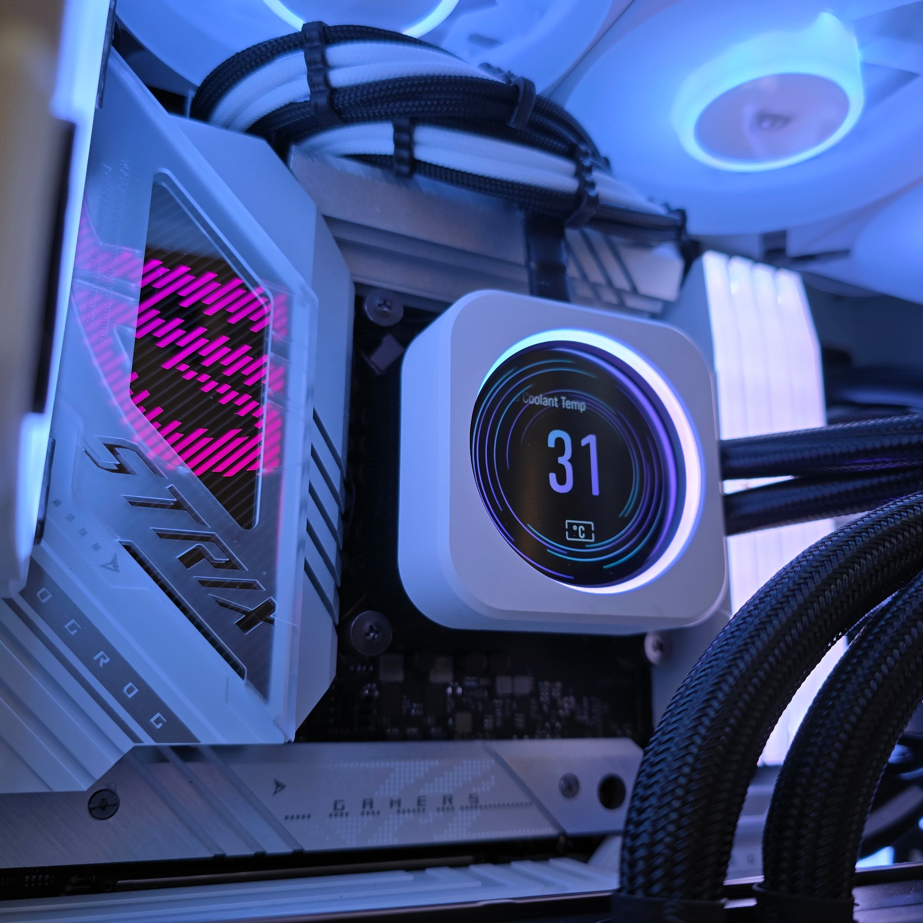 RTX 4090 SUPRIM X, Intel i9-14900K, 64GB DDR5, 4TB 990 Pro, LCD Liquid Cooler Custom Gaming PC