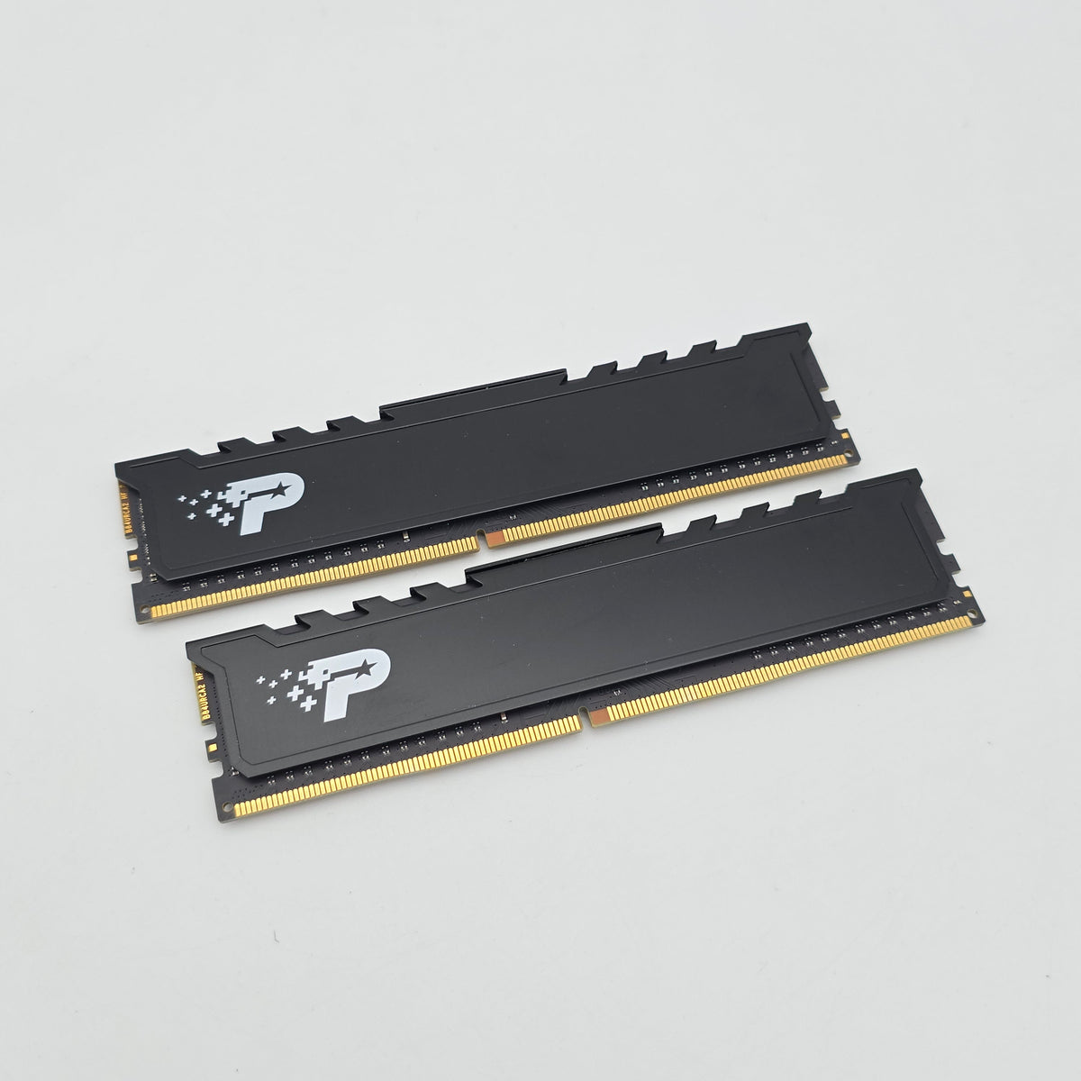 Patriot Signature Premium 16GB DDR4, 3000MHz, CL16, Desktop Gaming Memory RAM (2x8GB)