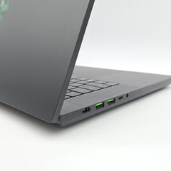 Razer Blade 16 OLED, RTX 4090, Intel i9-14900HX, 32GB DDR5, 2TB NVMe, Gaming Laptop