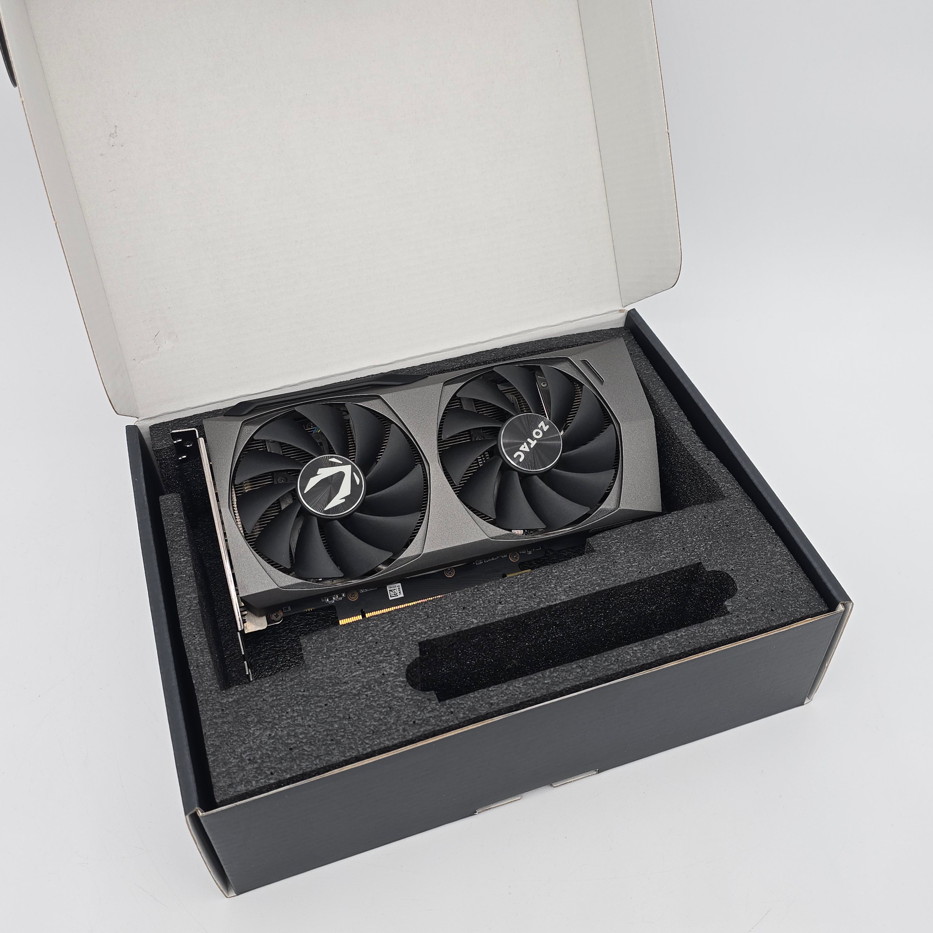 RTX 3060 Ti Zotac Twin Edge OC 8GB, NVIDIA Gaming Graphics Card GPU