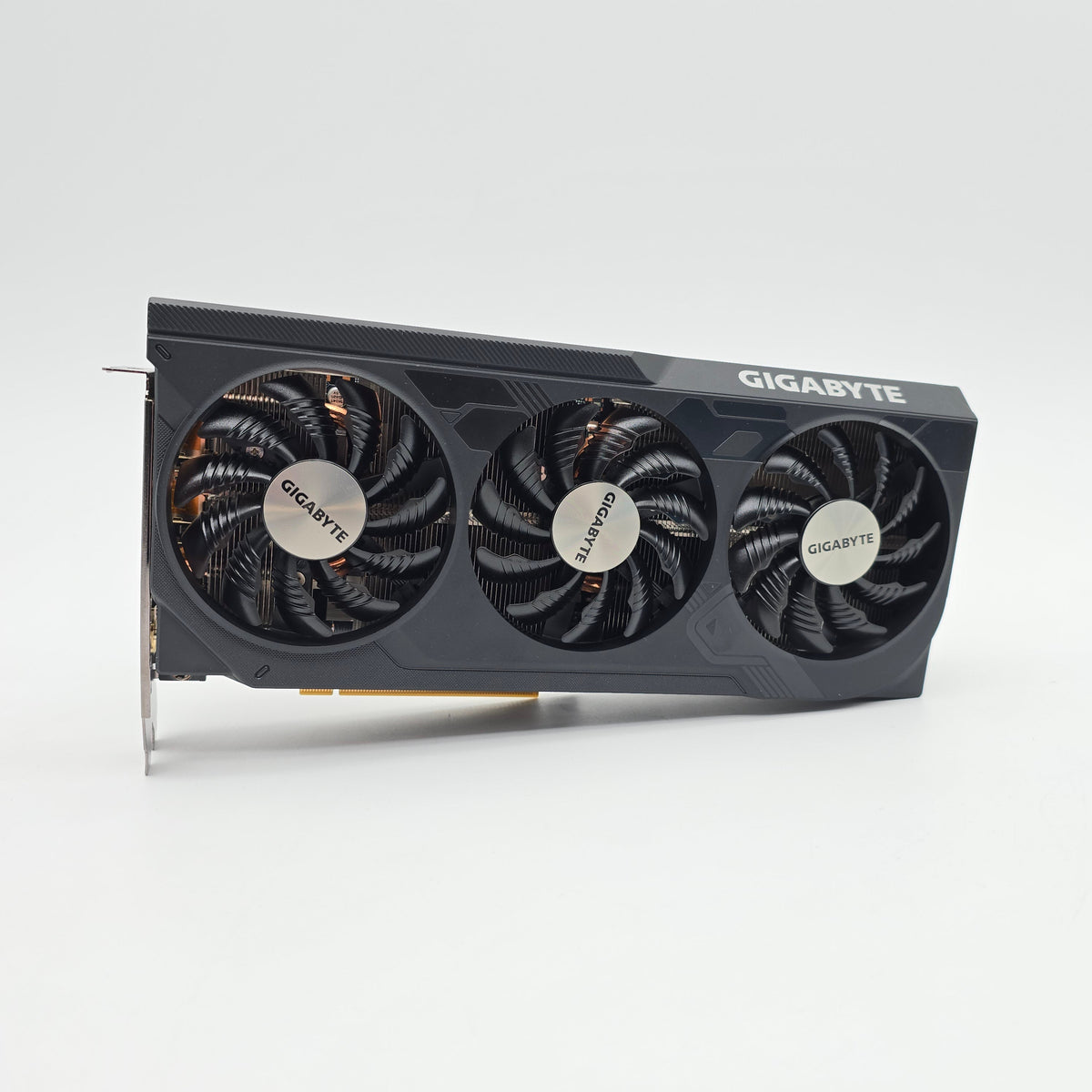 RTX 4070 Gigabyte Windforce OC 12GB, NVIDIA Gaming Graphics Card GPU