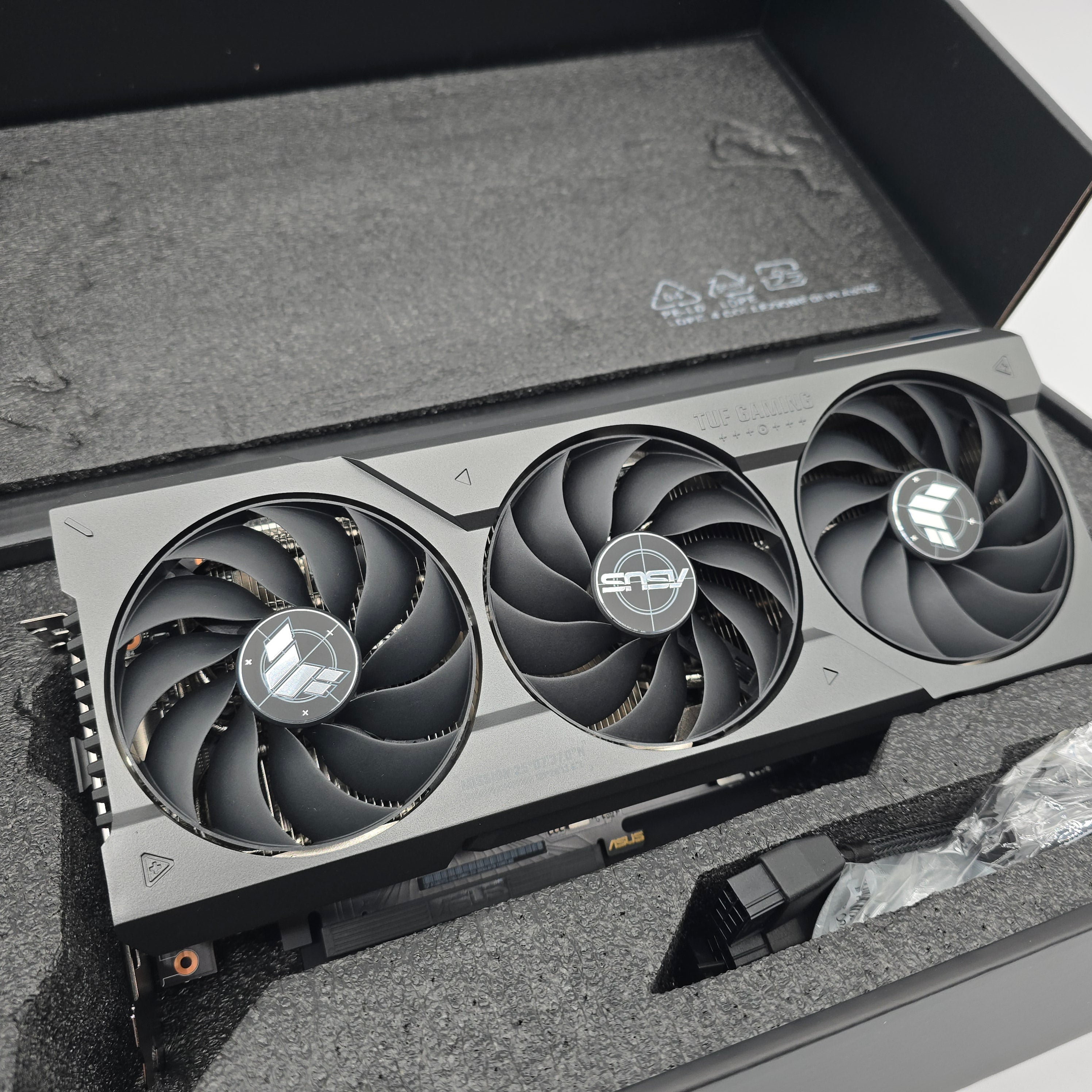 RTX 4070Ti Super ASUS TUF OC 16GB, NVIDIA Gaming Graphics Card GPU