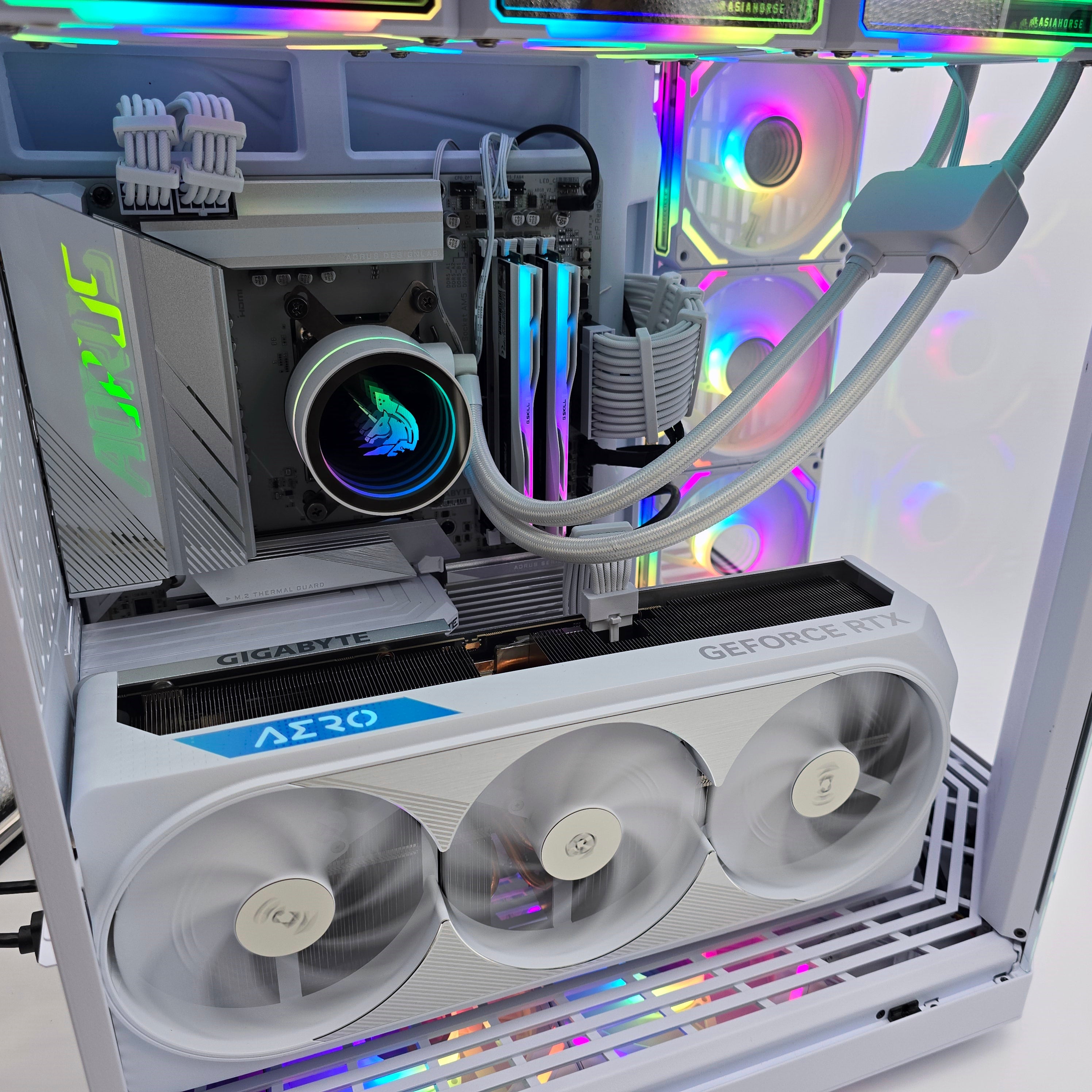 RTX 4090, Ryzen 9 7950X3D, 64GB DDR5, 4TB T700 Gen 5.0 NVMe SSD, Hyte Y70 Touch White, Brand New Custom Prebuilt High End Gaming PC