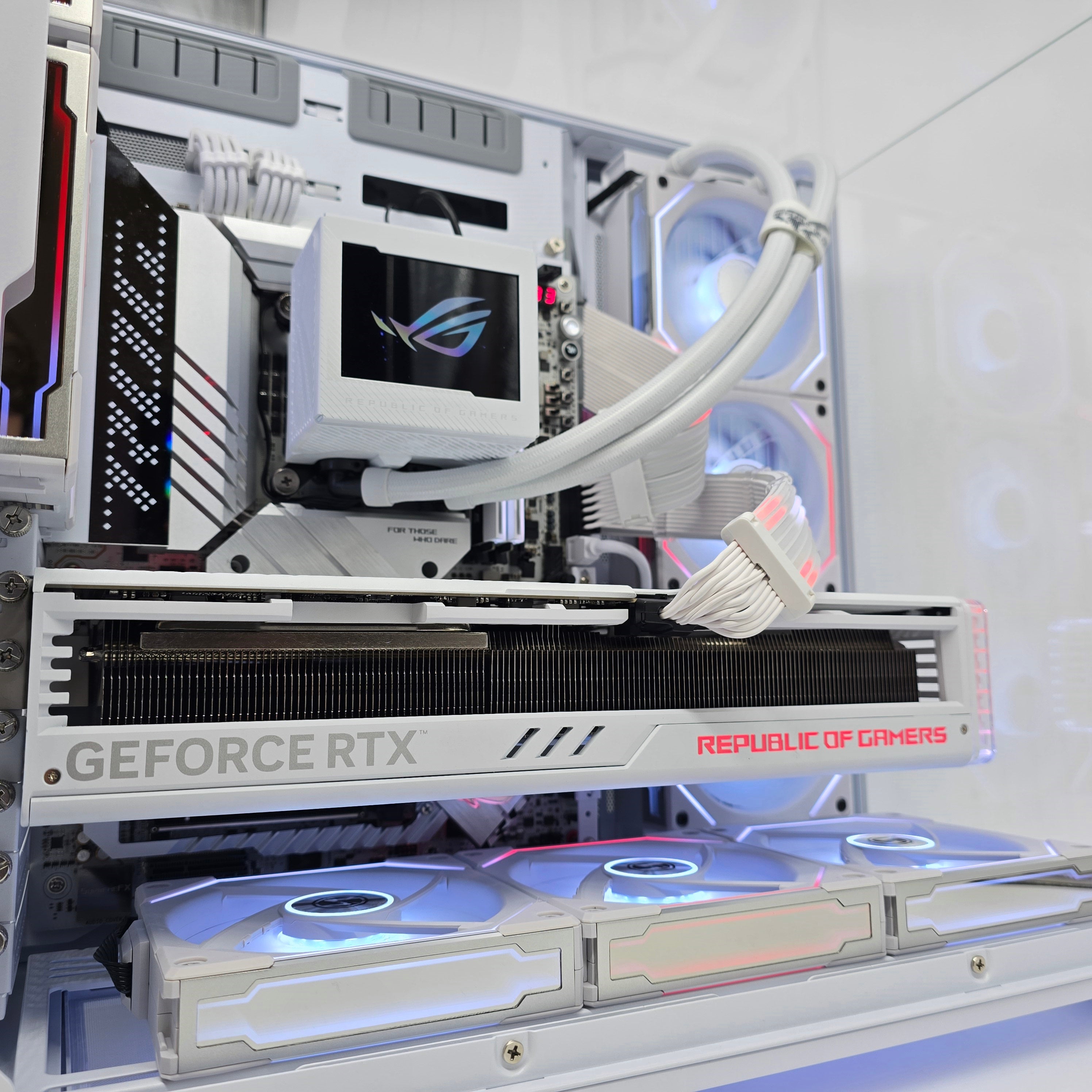 RTX 4090 STRIX, Intel i9-14900KS, 8TB NVMe, 48GB 7200MHz RAM, MAXIMUS APEX Custom White Gaming PC