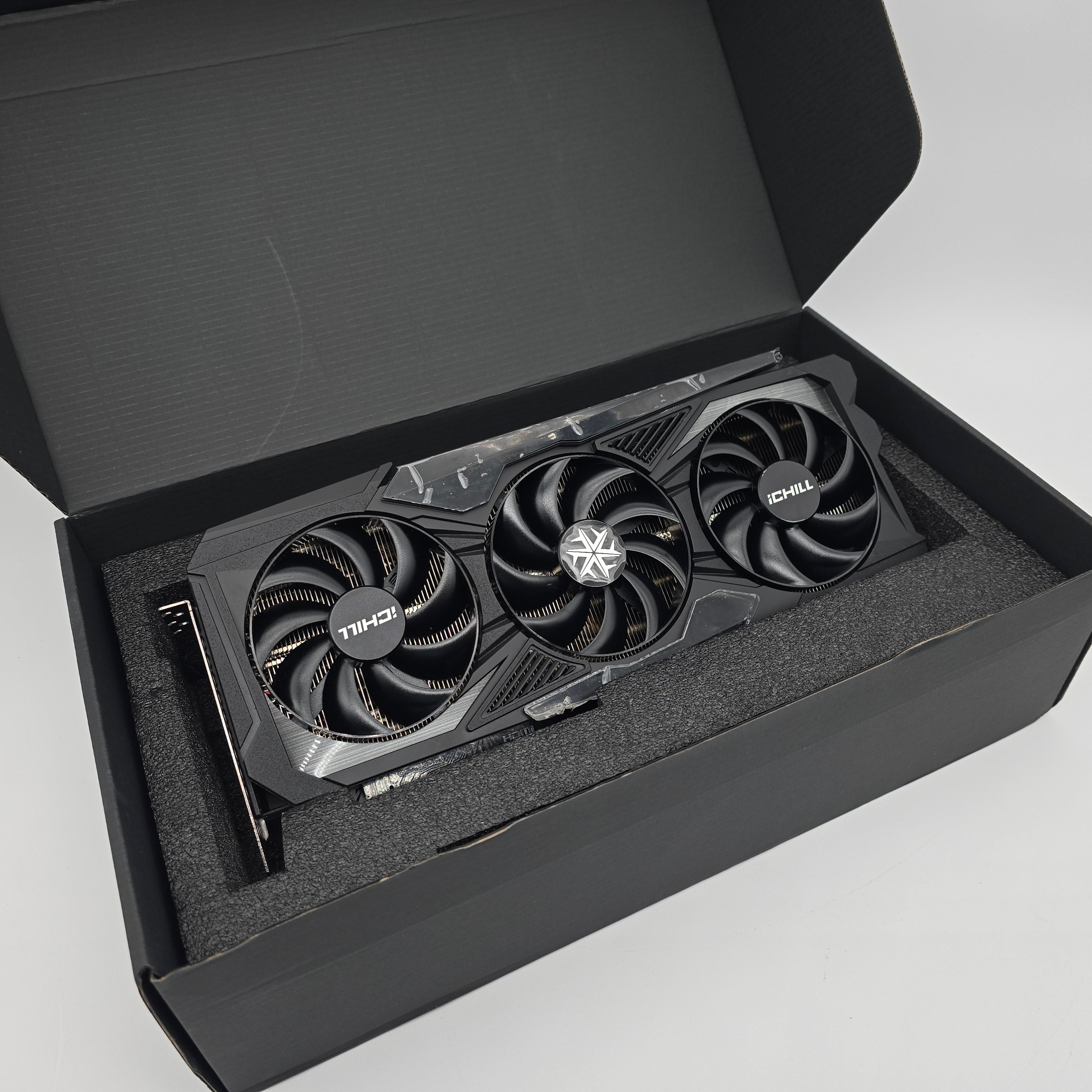 RTX 4090 Inno3D iChill iGame x3 24GB, NVIDIA Gaming Graphics Card GPU