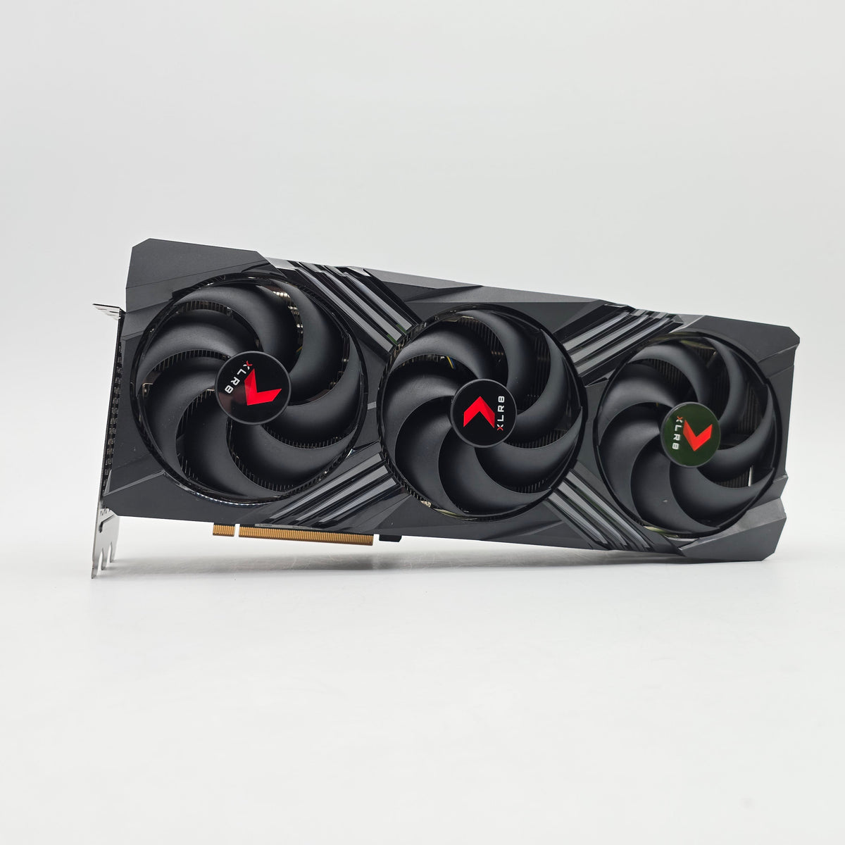 RTX 4090 PNY XLR8 Verto Epic-X 24GB, NVIDIA Gaming Graphics Card GPU