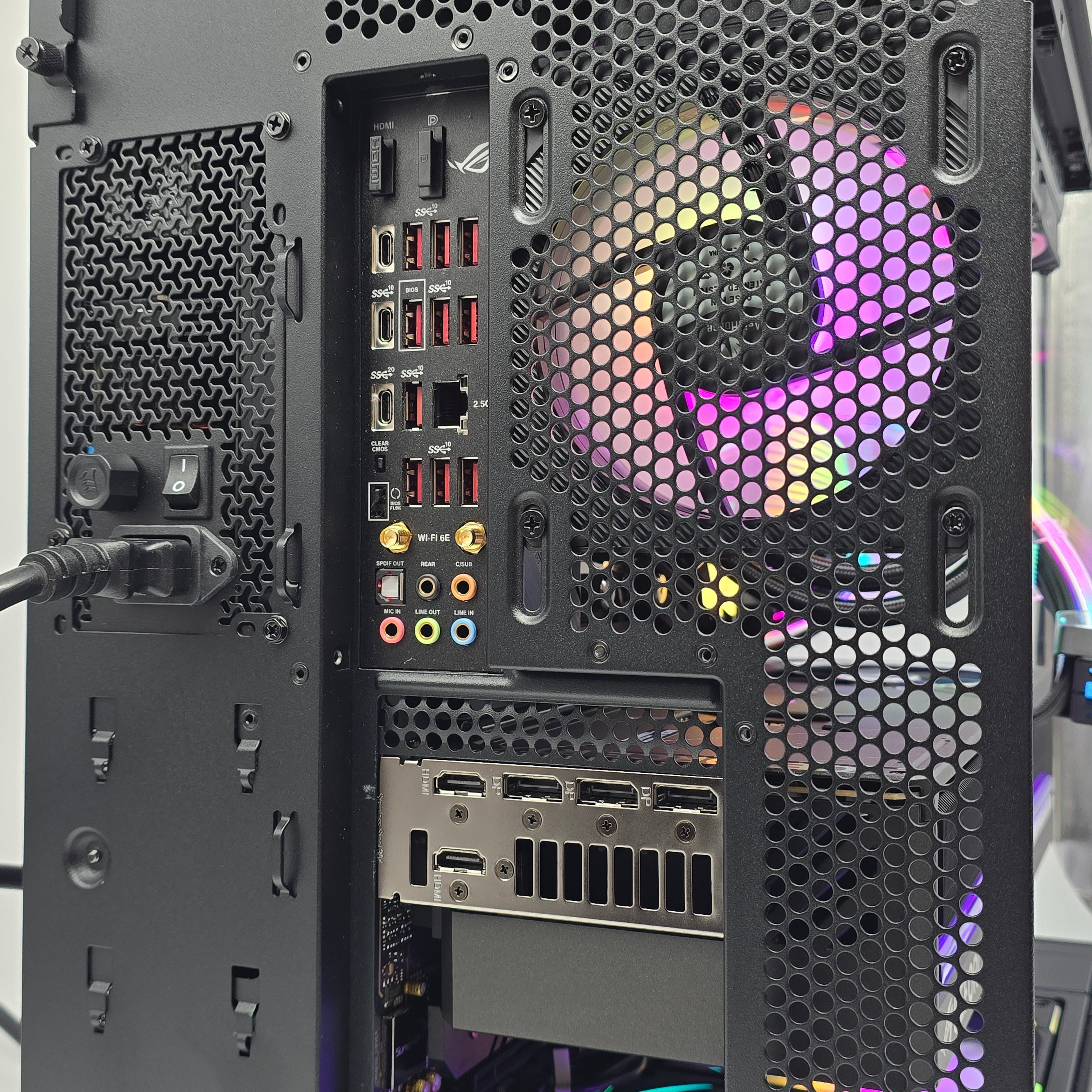 RTX 5080 ASUS ROG ASTRAL, Ryzen 9 9950X3D, 2TB NVMe, 32GB DDR5, Custom Gaming PC