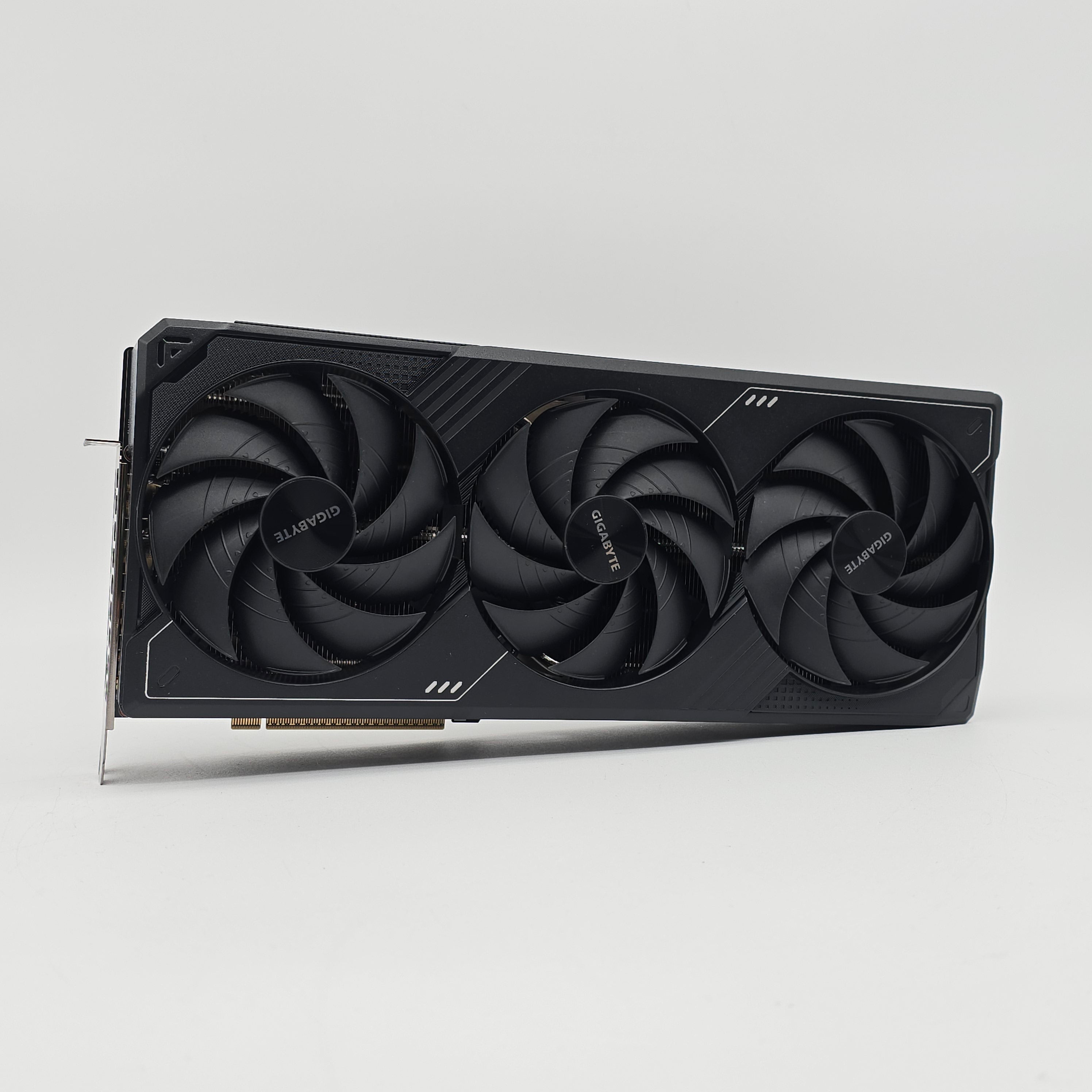 RTX 5090 Gigabyte Windforce OC 32GB, NVIDIA Gaming Graphics Card GPU