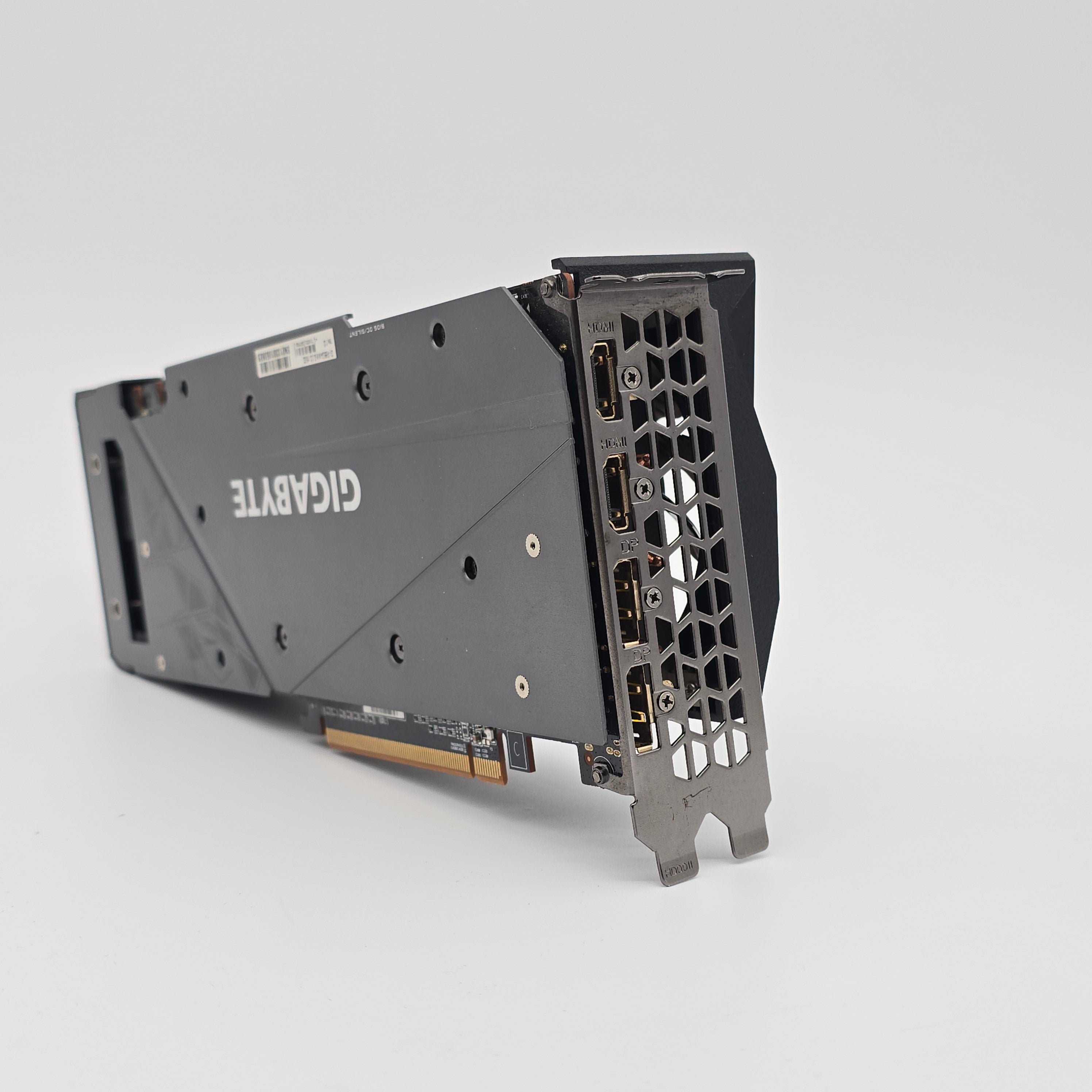 RX 6800 Gigabyte Gaming OC 16GB, AMD Radeon Gaming Graphics Card GPU
