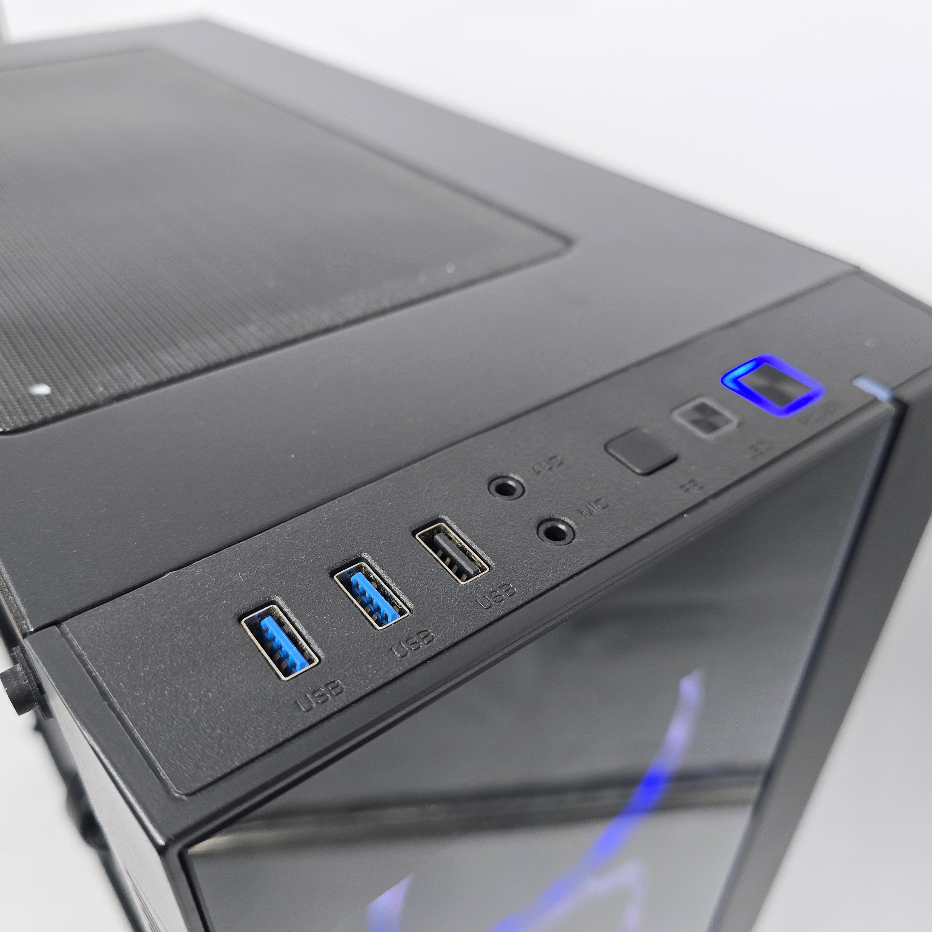AMD RX 7900 GRE, Ryzen 5700G, 32GB RAM, 1TB NVMe, Custom Liquid Cooled Gaming PC