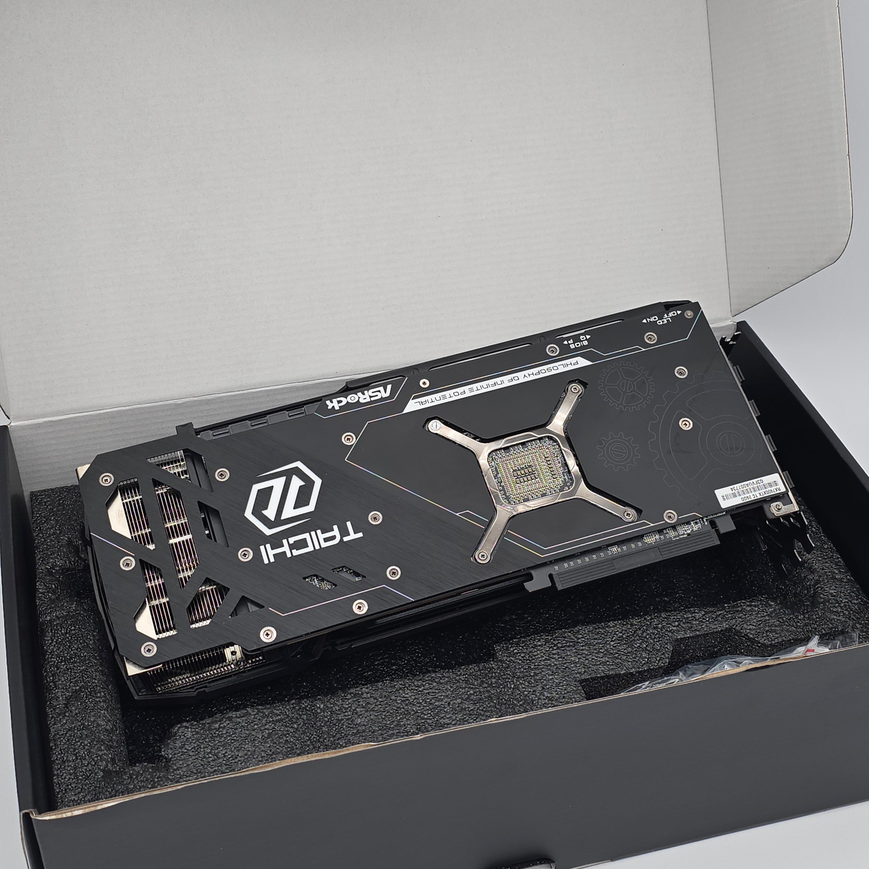 RX 7900 XTX ASRock Taichi OC 24GB, AMD Radeon Gaming Graphics Card GPU, 7900XTX