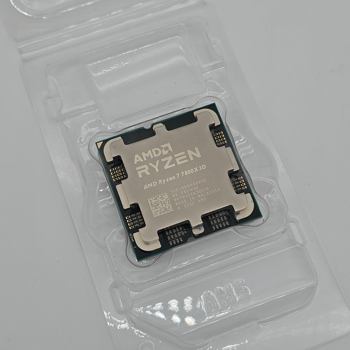 AMD Ryzen 7 7800X3D Gaming Processor CPU, Integrated Graphics, Unlocked