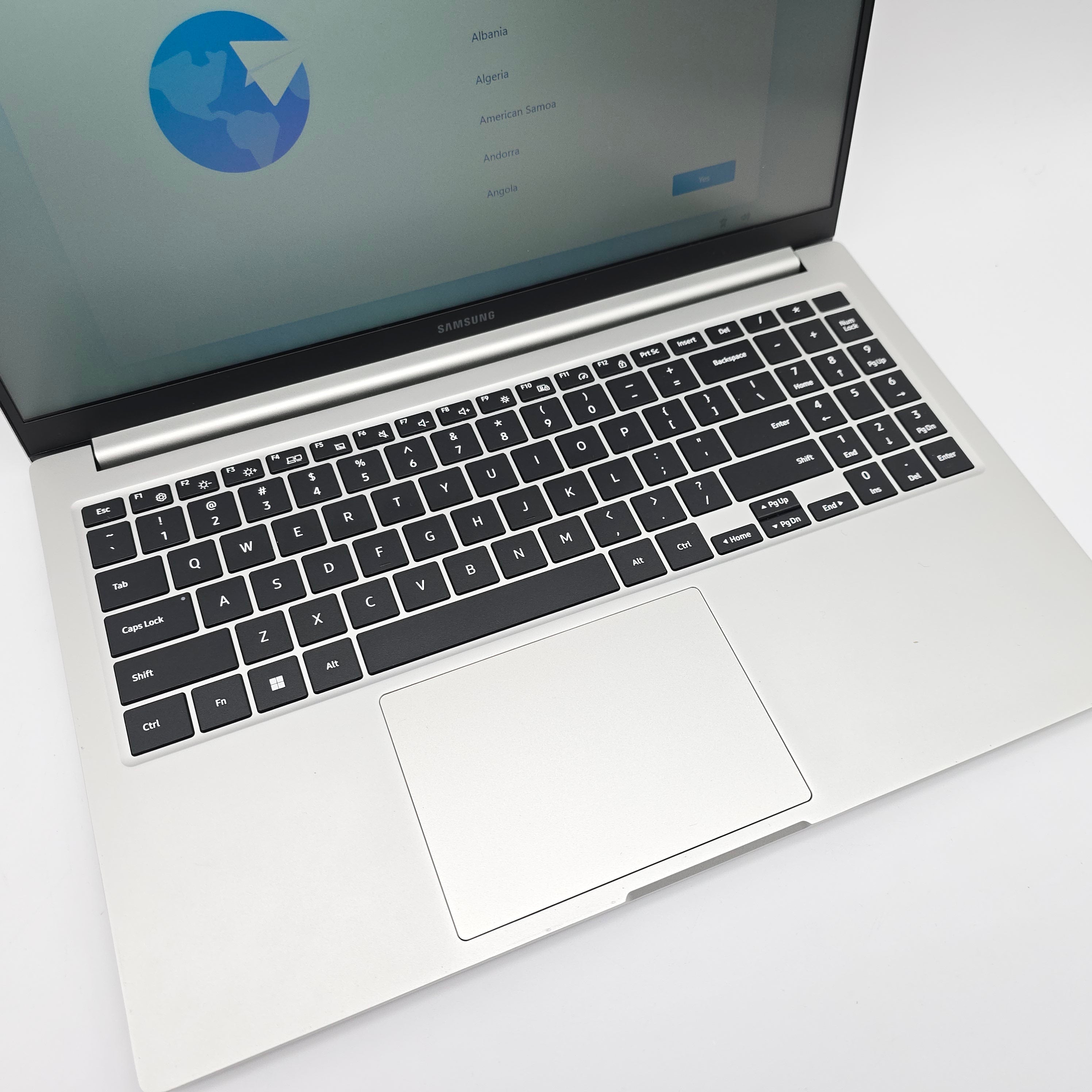 Samsung Galaxy Book, Intel i5-1135G7, 8GB RAM, 15.6" FHD Touch Screen Laptop, Mystic Silver
