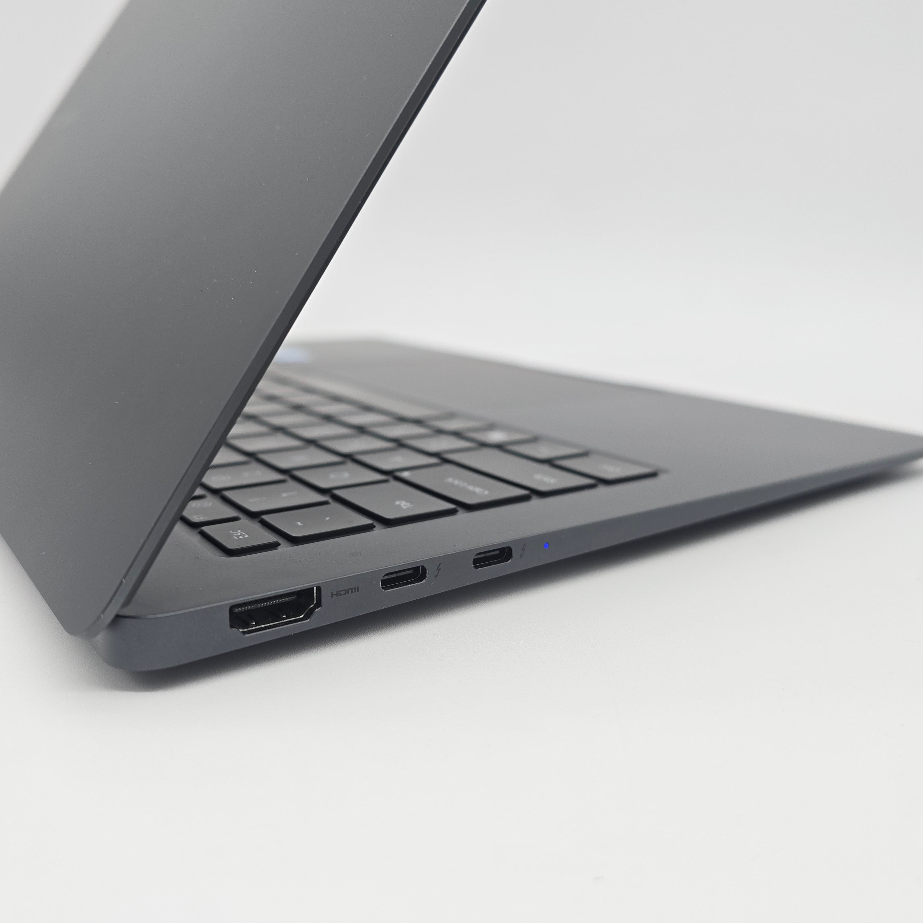 Samsung Galaxy Book3 Pro 14" Laptop, AMOLED 3K 120Hz Screen, Intel i7-1360P, 16GB RAM