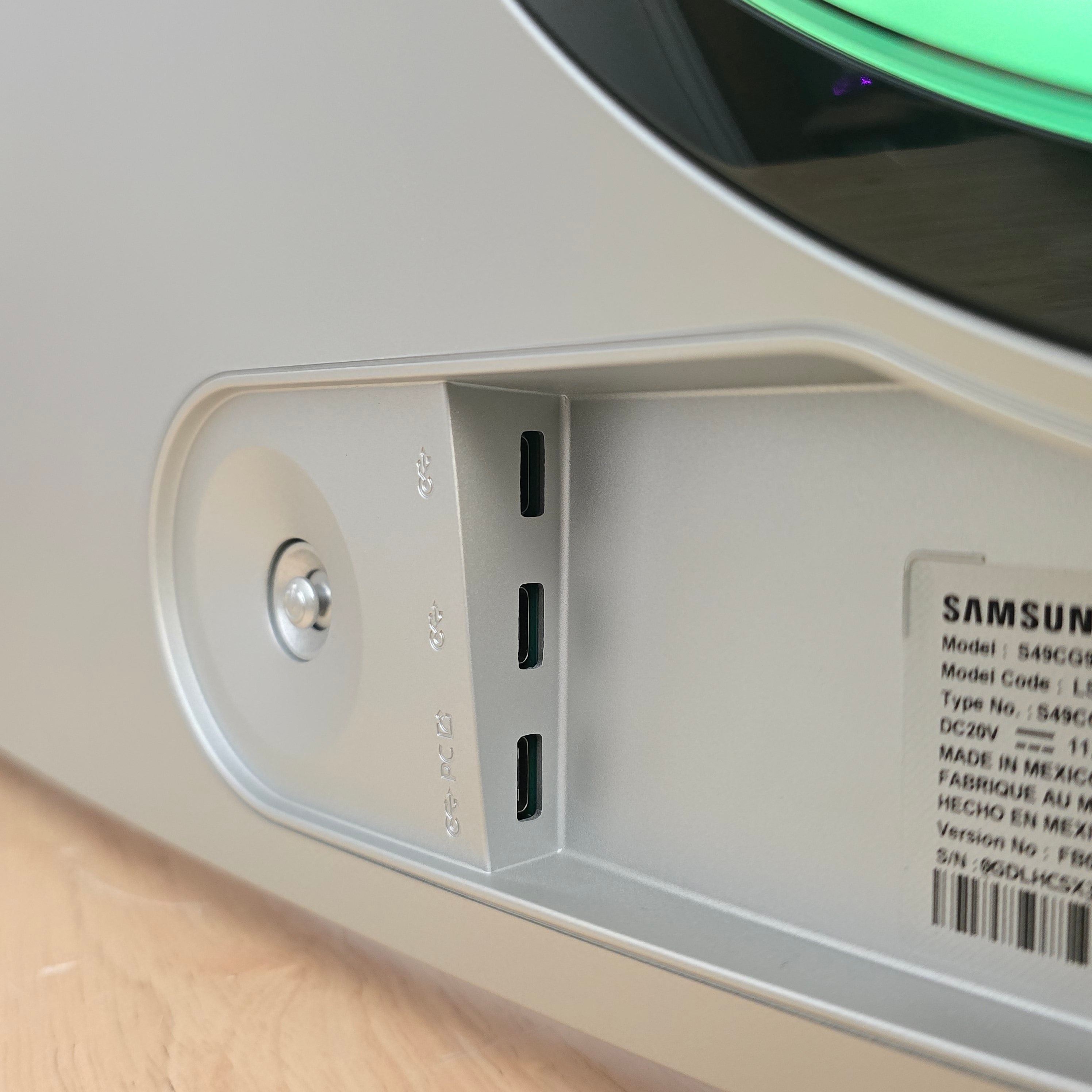 Samsung Odyssey G9 OLED Curved Monitor, 49" 240Hz, 0.03ms, G-Sync, DQHD 5120x1440p