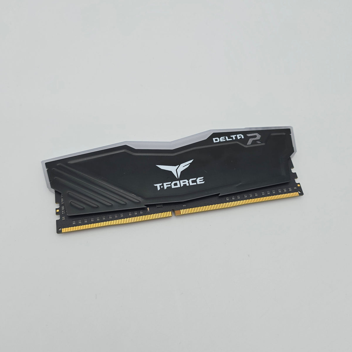 Teamgroup T-Force Delta R 16GB DDR4, 3600MHz, CL18-22-22-42, Desktop Gaming Memory RAM (1x16GB)