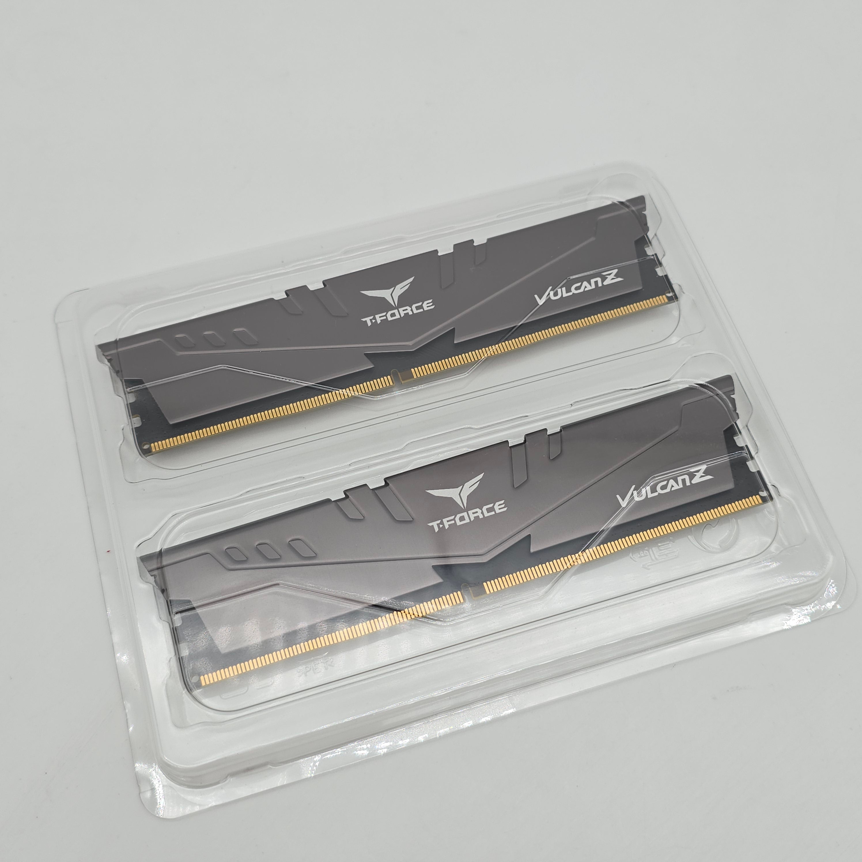 TeamGroup T-Force Vulcan Z 32GB DDR4, 3200MHz, CL16-20-20-40, Desktop Gaming Memory RAM (2x16GB)