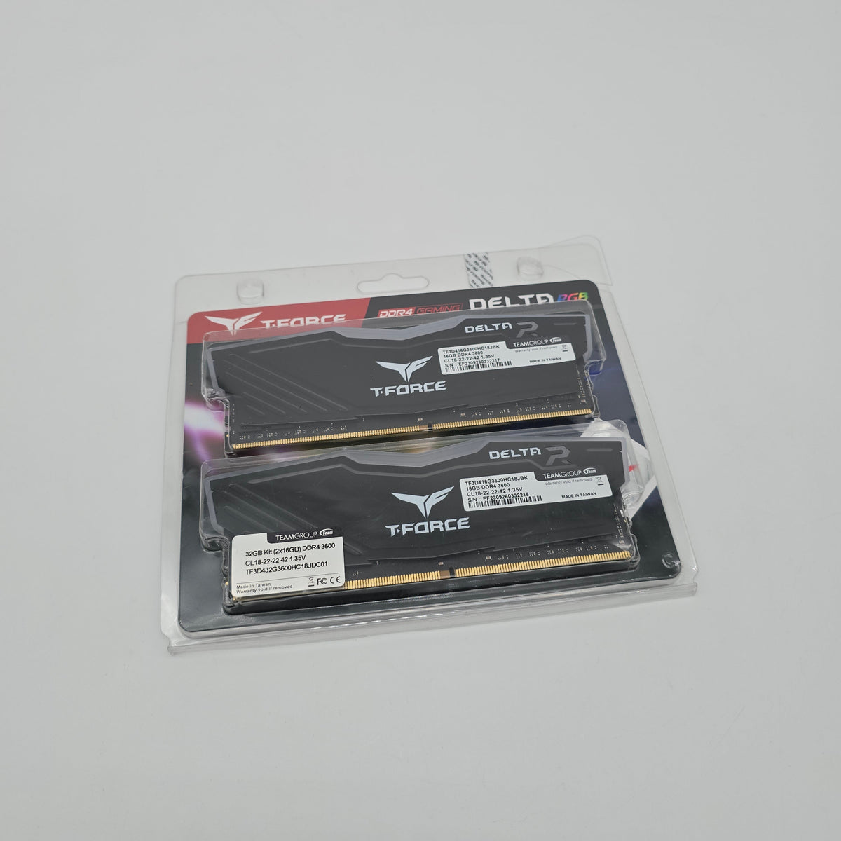 Teamgroup T-Force Delta RBG 32GB DDR4, 3600MHz, Desktop Gaming Memory RAM
