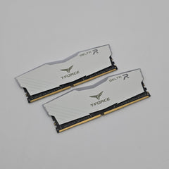 TForce Delta 16GB 3600MHz RAM DDR4 White RGB, 2x8GB, CL18-22-22-42